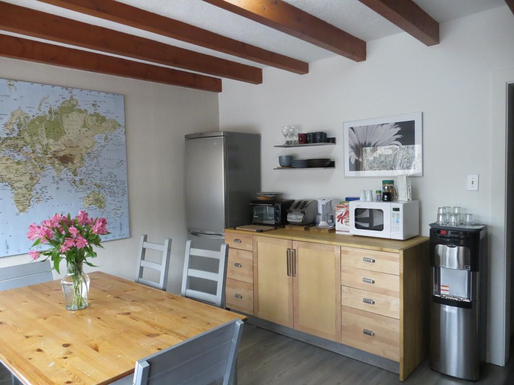 Bed & Breakfast At Wits End